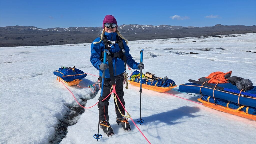 Bilde tilhørende arrangement Mina (10) skal krysse Svalbard fra sør til nord – kan bli verdens yngste