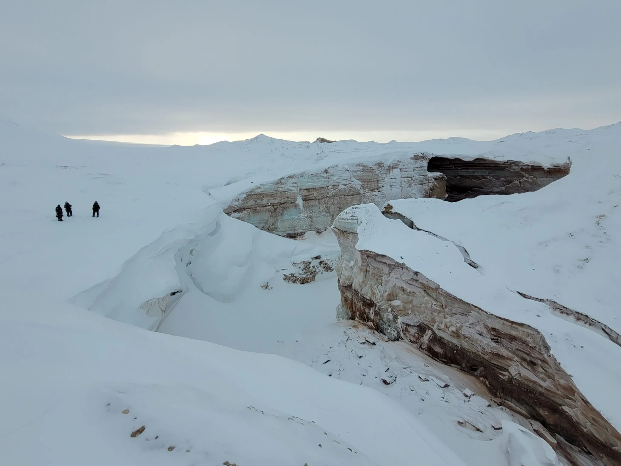 Rekordstor tilbaketrekning av isbreer på Svalbard
